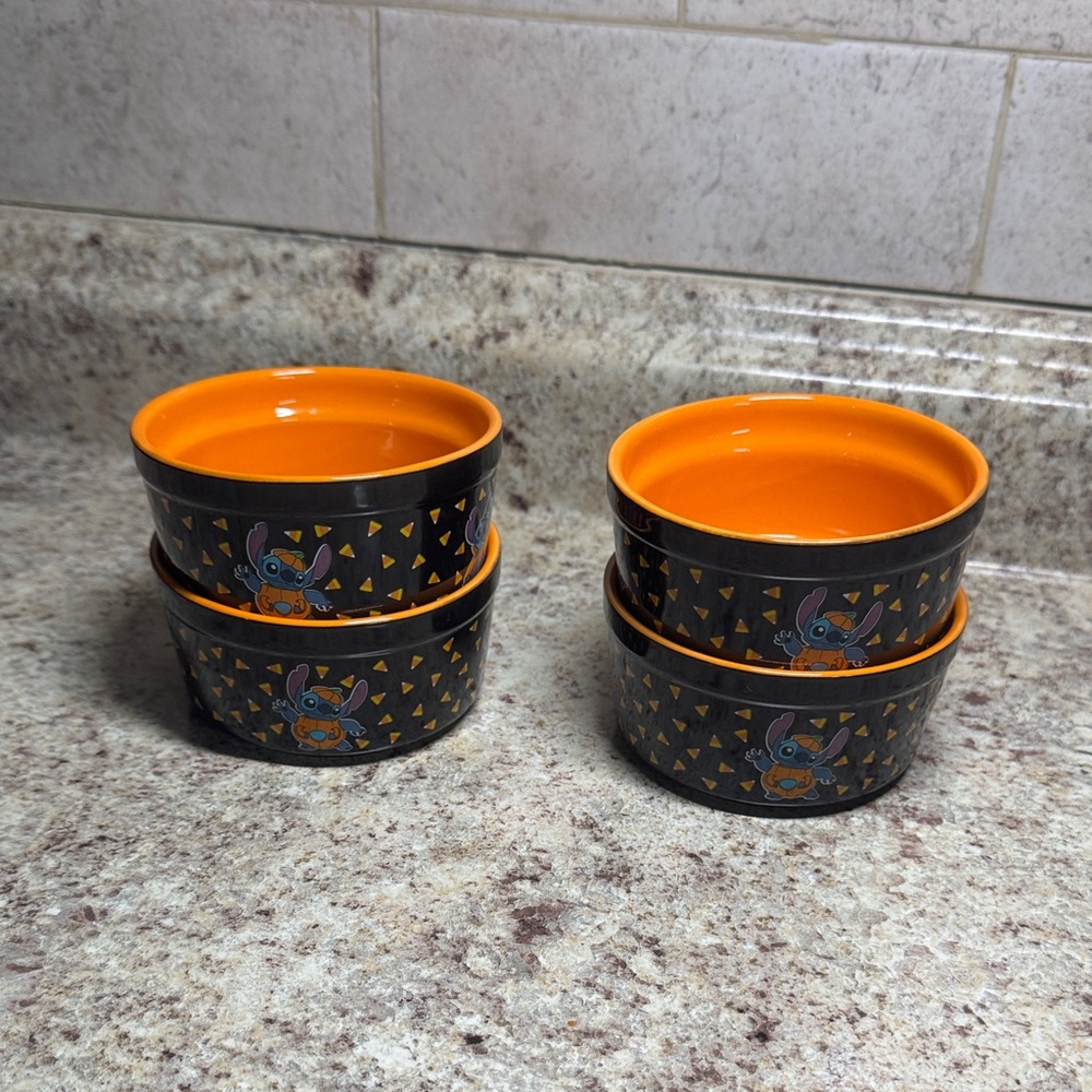 Set of 4 Disney Stitch Halloween Ramekins - Picture 2 of 4